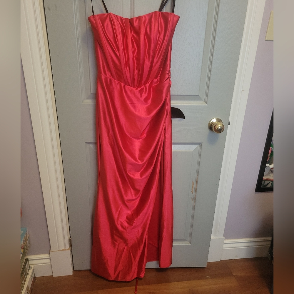 Strapless Satin Red Evening Gown